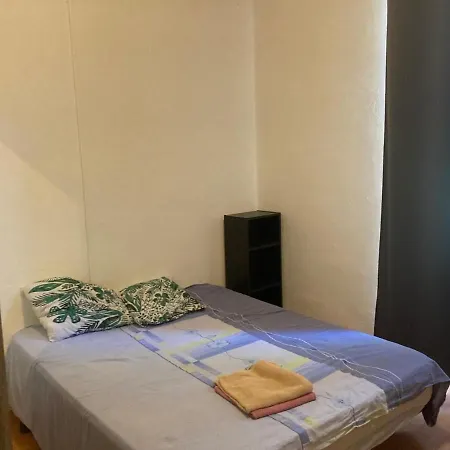 Alloggio in famiglia Feuillade Ancien Partagé